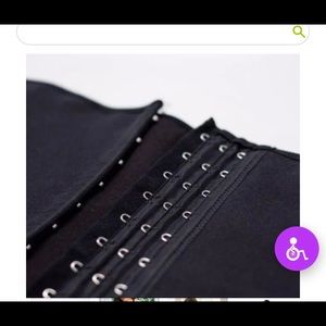 Women’s waist trainer size medium.